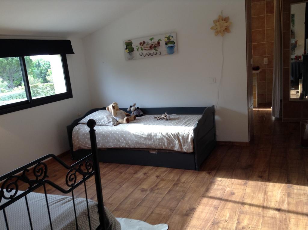 Le Mazet Chambre D'Hotes Mauguio Kamer foto